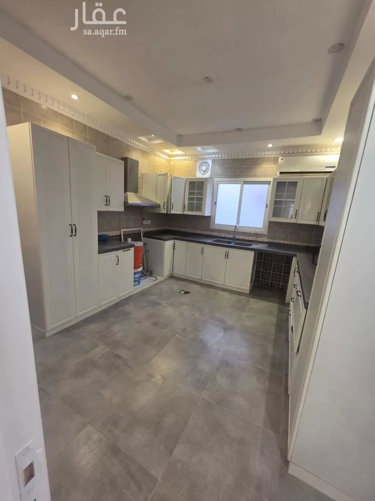 Floor for Rent in Riyadh As Sahafah