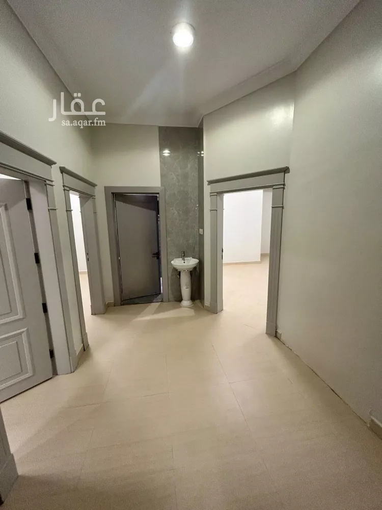 Floor for Rent in Riyadh Al Malqa صورة 4