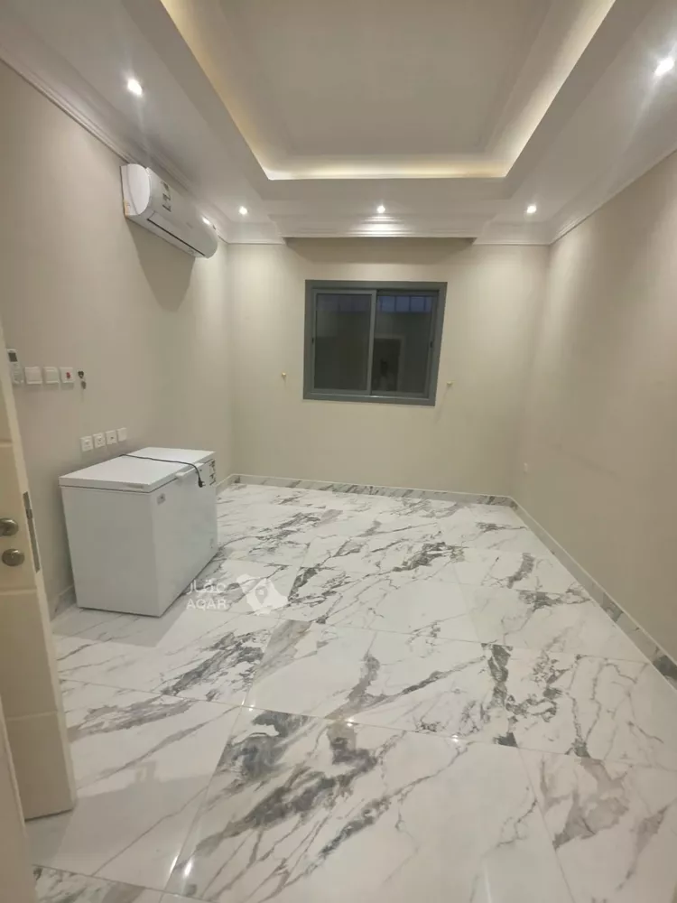 فيلا للإيجار في شارع رقم 125, حي المونسية, مدينة الرياض, منطقة الرياض 24