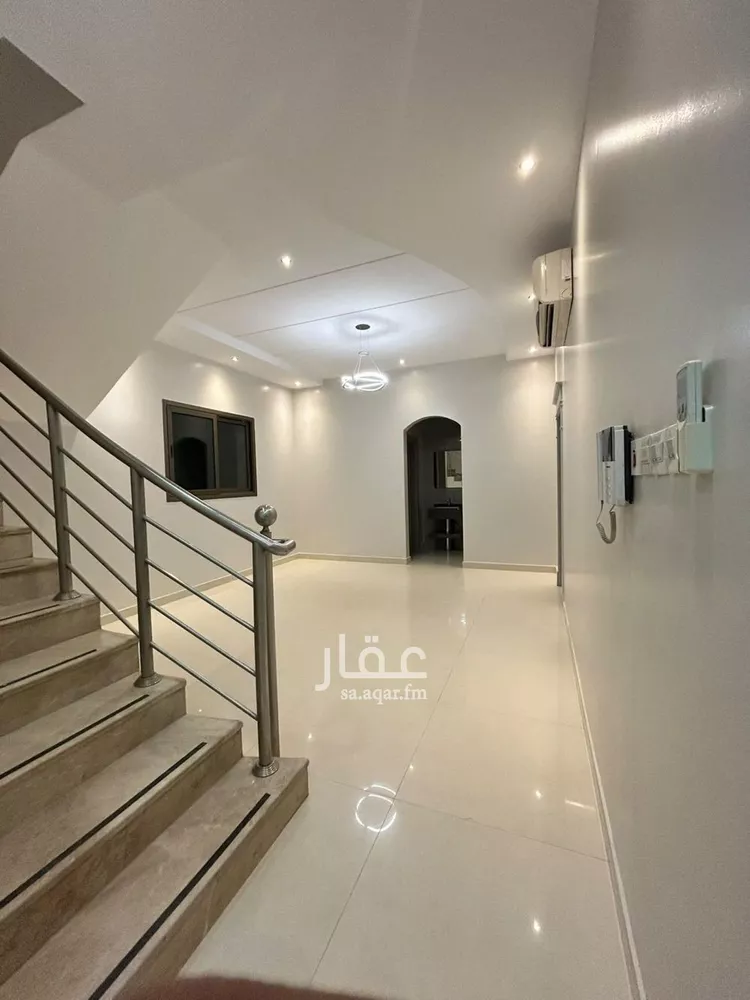 Floor for Rent in Riyadh Al Malqa صورة 2