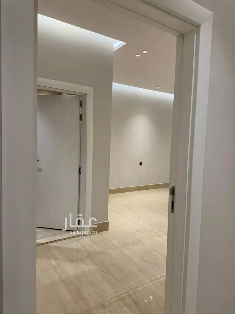 شقة للإيجار في شارع ابي سفيان بن حرب, حي مغرزات, مدينة الرياض, منطقة الرياض صورة 5