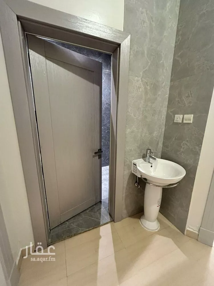 Floor for Rent in Riyadh Al Malqa صورة 5