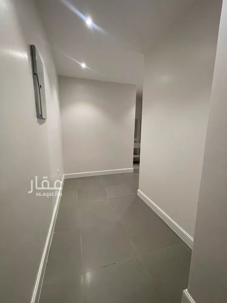 شقة للإيجار في شارع إدريس السنوسي, حي المنار, مدينة الرياض, منطقة الرياض 7