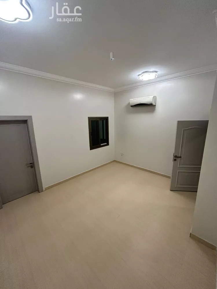 Floor for Rent in Riyadh Al Malqa صورة 3
