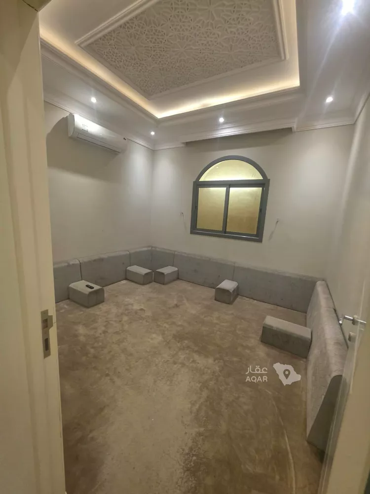 فيلا للإيجار في شارع رقم 125, حي المونسية, مدينة الرياض, منطقة الرياض 8