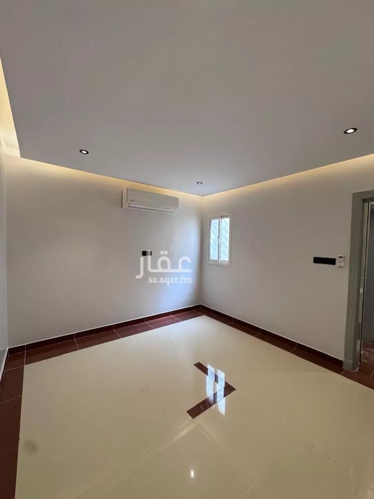 شقة للإيجار في شارع ابن عميرة المخزومي
, حي الملز, مدينة الرياض, منطقة الرياض 1 صورة