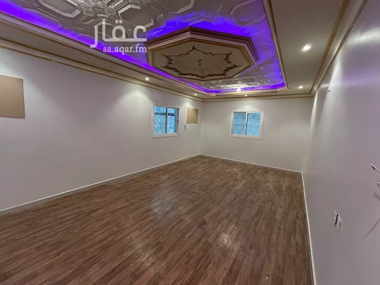 فيلا للبيع في شارع انس بن مبروك, حي الخالدية, مدينة المدينة المنورة, منطقة المدينة المنورة صورة 2