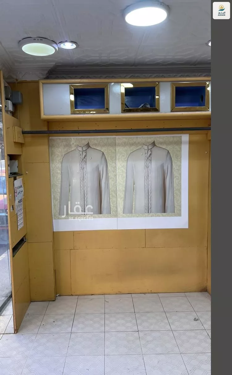 محل للإيجار في شارع الياسمين, حي العزيزية, مدينة أبها, منطقة عسير صورة 3