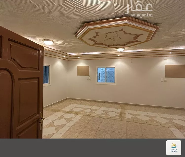 فيلا للبيع في شارع انس بن مبروك, حي الخالدية, مدينة المدينة المنورة, منطقة المدينة المنورة صورة 5