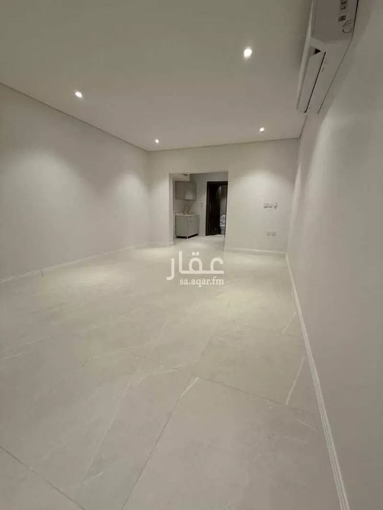 شقة للإيجار في شارع المهندس مساعد العنقري, حي الورود, مدينة الرياض, منطقة الرياض صورة 5