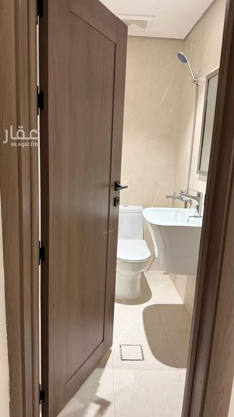 شقة للإيجار في شارع المهندس مساعد العنقري, حي الورود, مدينة الرياض, منطقة الرياض