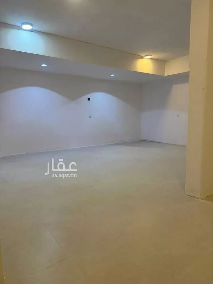 شقة للإيجار في حي ، شارع المهندس مساعد العنقري ، حي الورود ، الرياض ، منطقة الرياض صورة 3