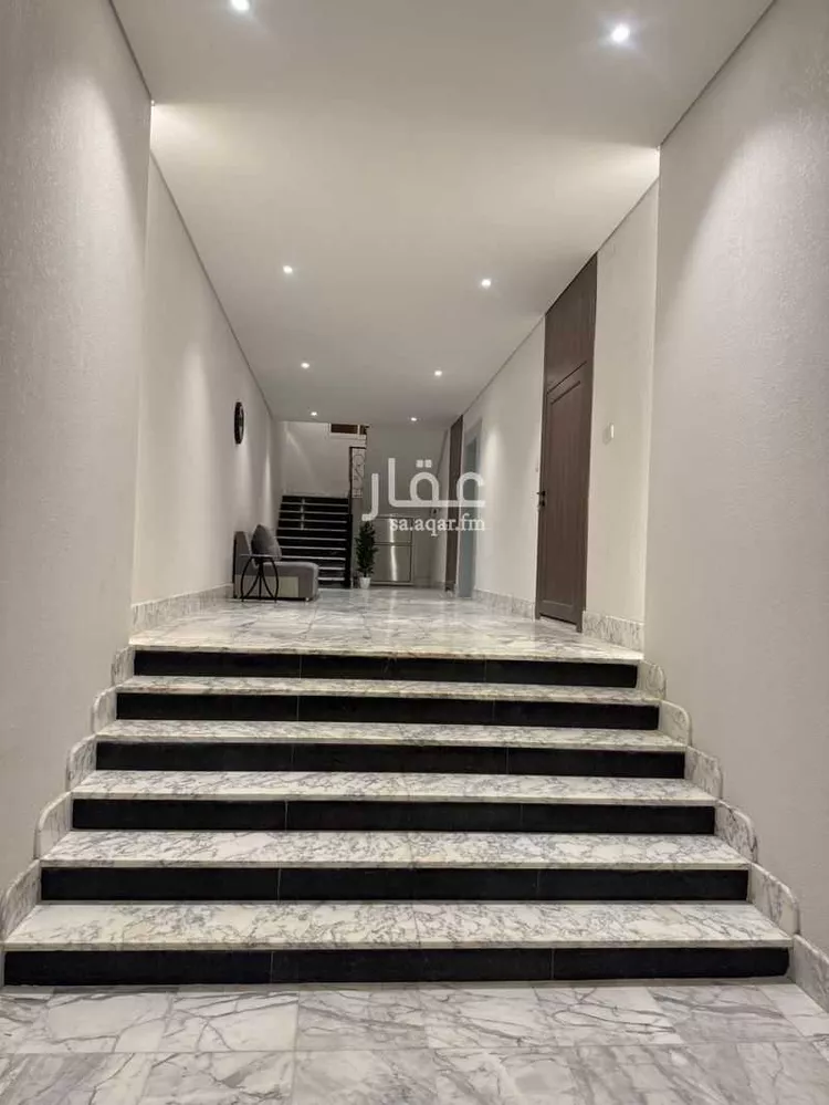 شقة للإيجار في شارع المهندس مساعد العنقري, حي الورود, مدينة الرياض, منطقة الرياض صورة 2