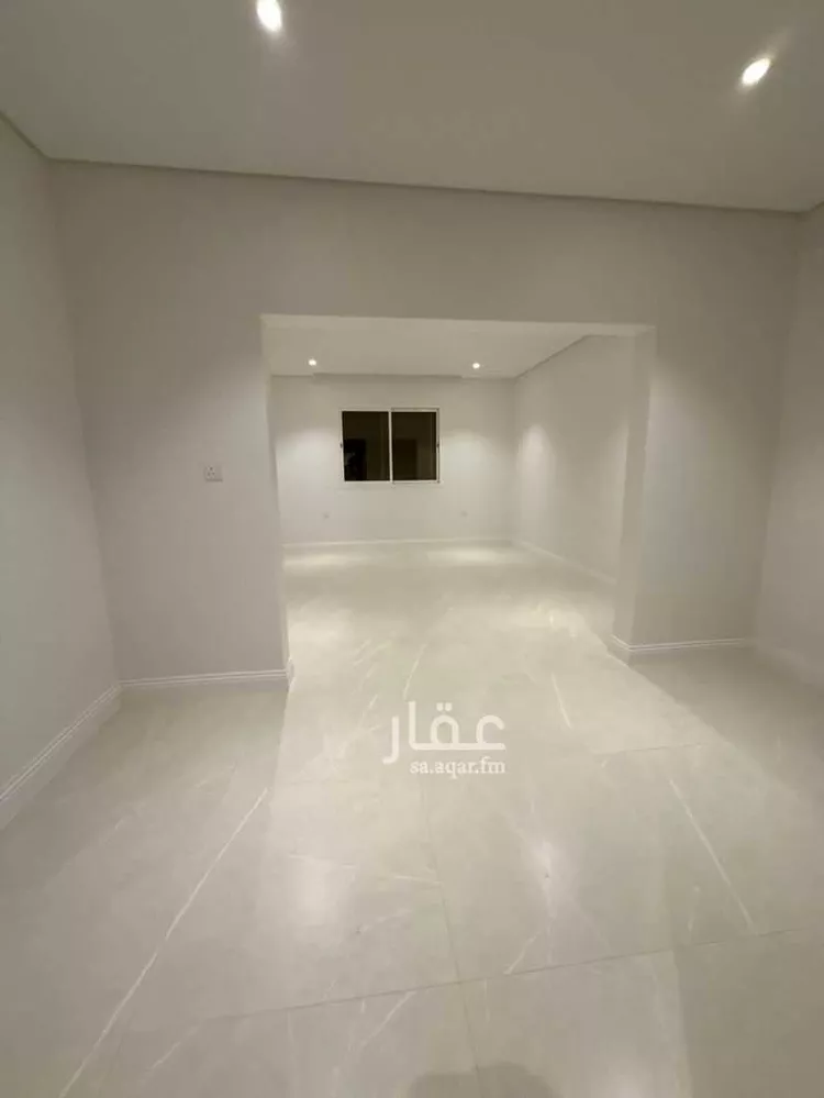 شقة للإيجار في شارع مساعد العنقري, حي الورود, مدينة الرياض, منطقة الرياض صورة 4