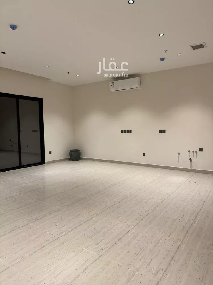 شقة للإيجار في شارع محمد بن ناصر المبارك, حي عرقة, مدينة الرياض, منطقة الرياض صورة 2