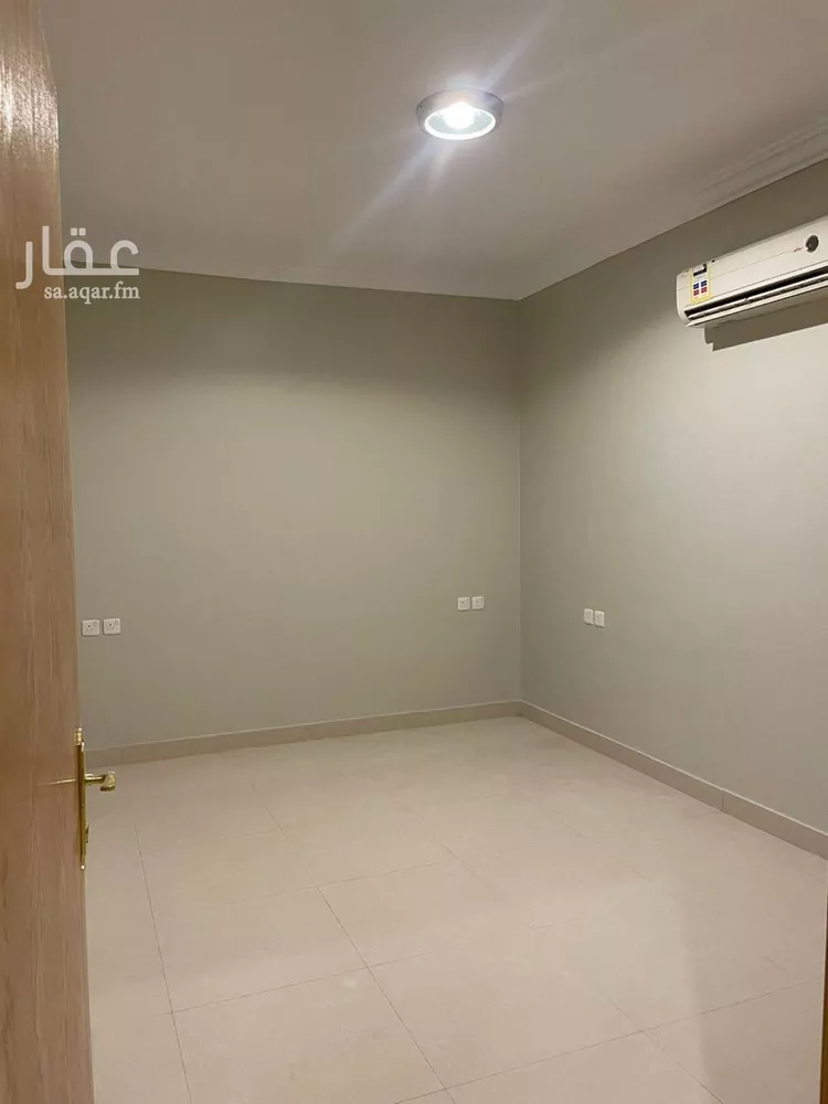 شقة للإيجار في شارع محمد بن عبدالعزيز الدغيثر, حي الملقا, مدينة الرياض, منطقة الرياض صورة 3