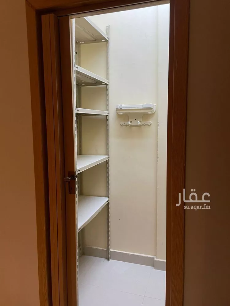 شقة للإيجار في شارع محمد بن عبدالعزيز الدغيثر, حي الملقا, مدينة الرياض, منطقة الرياض صورة 4