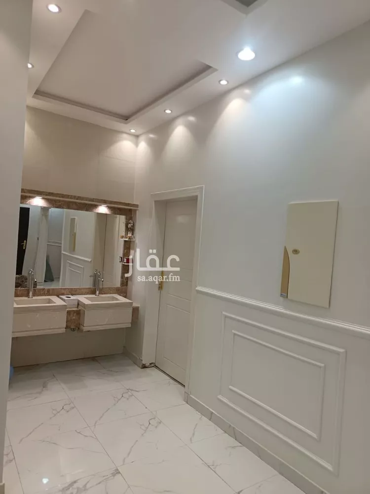 فيلا للبيع في شارع هارون الزهري, حي الرمال, مدينة الرياض, منطقة الرياض صورة 2