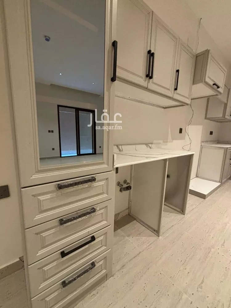 شقة للبيع في شارع الفوانيس, حي عرقة, مدينة الرياض, منطقة الرياض صورة 3