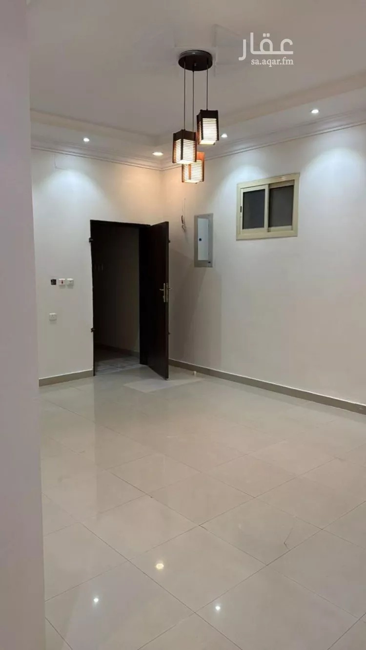 شقة للإيجار في شارع محمد بن ناصر المبارك, حي عرقة, مدينة الرياض, منطقة الرياض