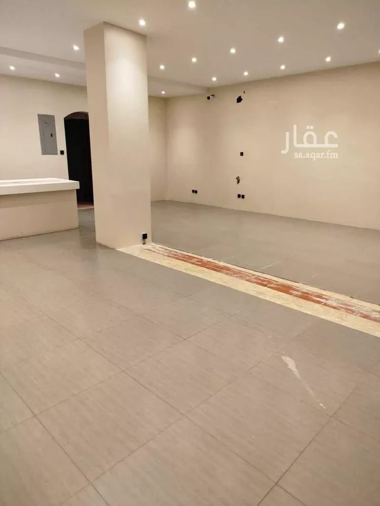 محل للإيجار في شارع الامير متعب ابن عبدالعزيز, حي الجامعيين, مدينة الدمام, المنطقة الشرقية