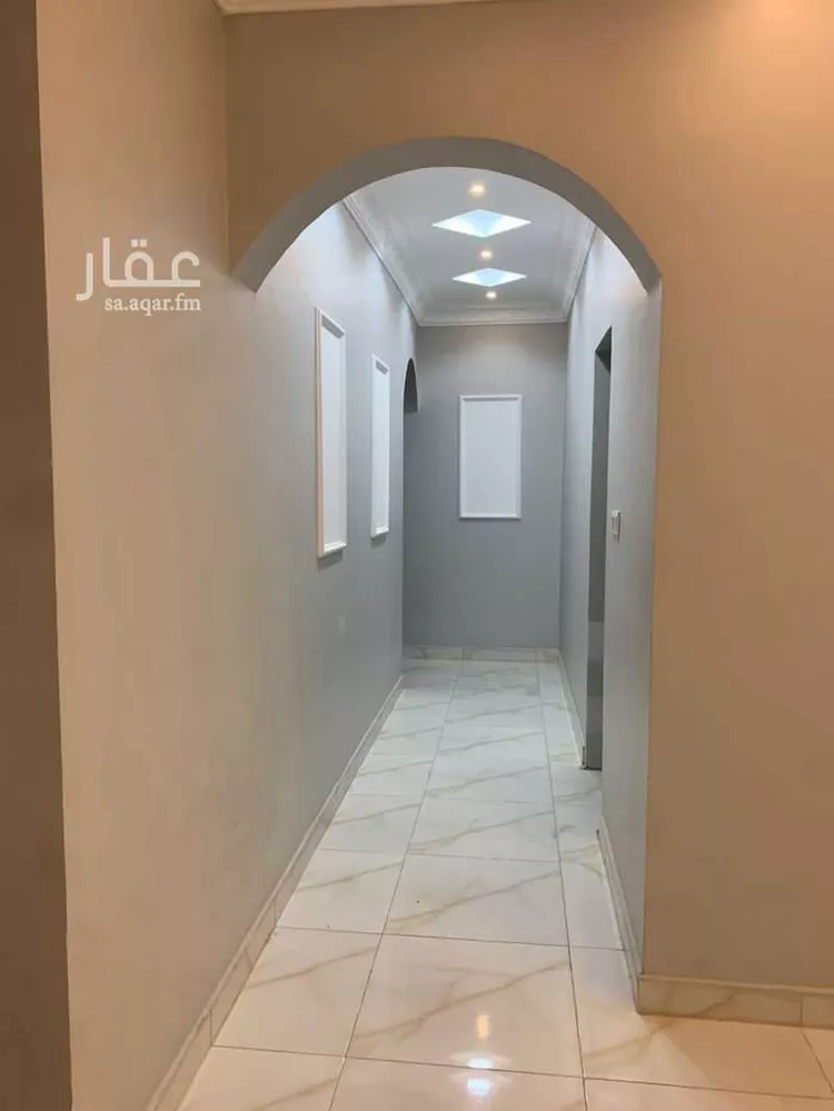 فيلا للبيع في شارع ابن الياسميني, حي الكوثر, مدينة الخبر, المنطقة الشرقية 6