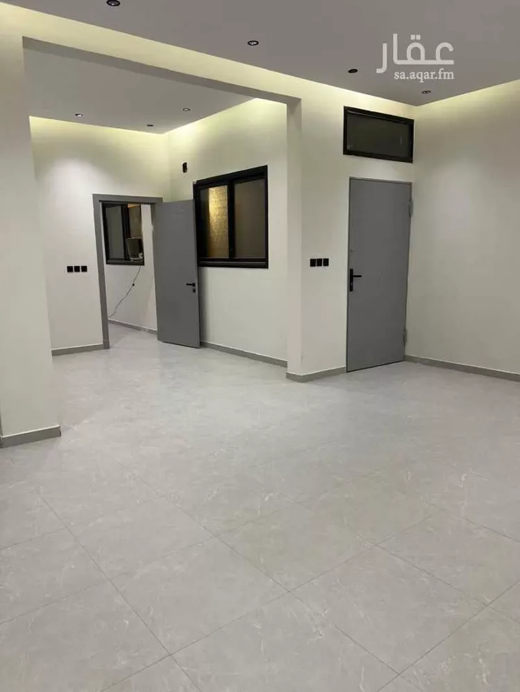 Floor for Sale in Riyadh Badr
