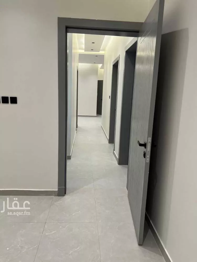 دور للبيع في شارع بحيرة النوبة, حي بدر, مدينة الرياض, منطقة الرياض 11
