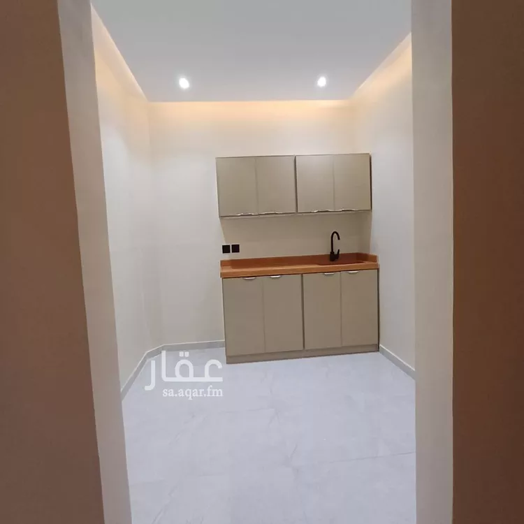 شقة للإيجار في شارع الشهارين, حي اليرموك, مدينة الرياض, منطقة الرياض صورة 2