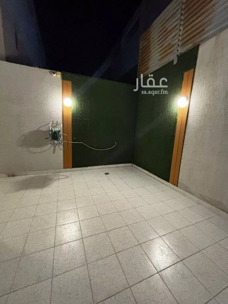 فيلا للإيجار في شارع عبدالخالق بن أبي طاهر, حي عكاظ, مدينة الرياض, منطقة الرياض صورة 4