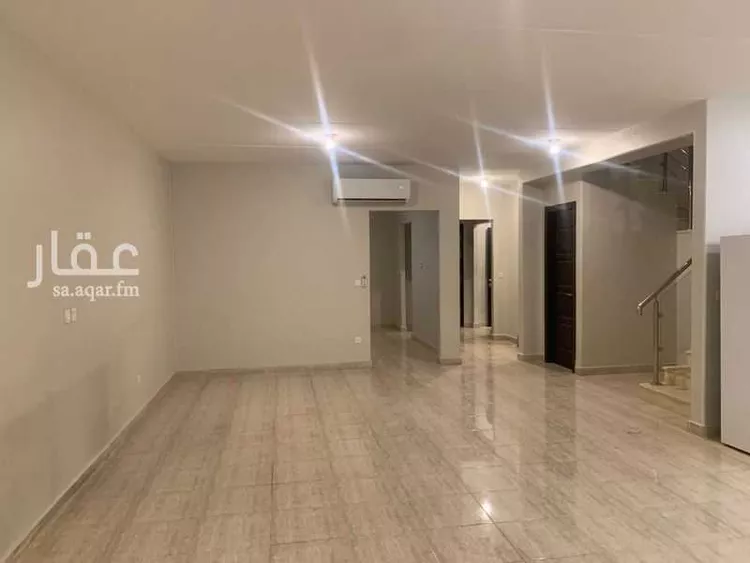 فيلا للإيجار في شارع شمس الدين المزي, حي مطار الملك خالد الدولي, مدينة الرياض, منطقة الرياض صورة 3