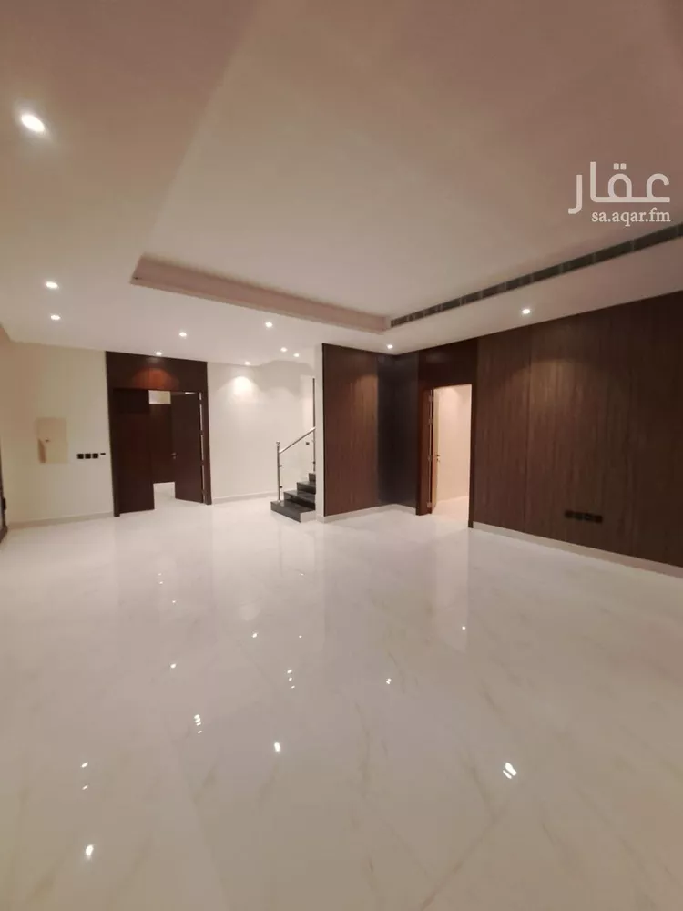 فيلا للبيع في شارع علي بن أحمد العمري, حي العارض, مدينة الرياض, منطقة الرياض صورة 2