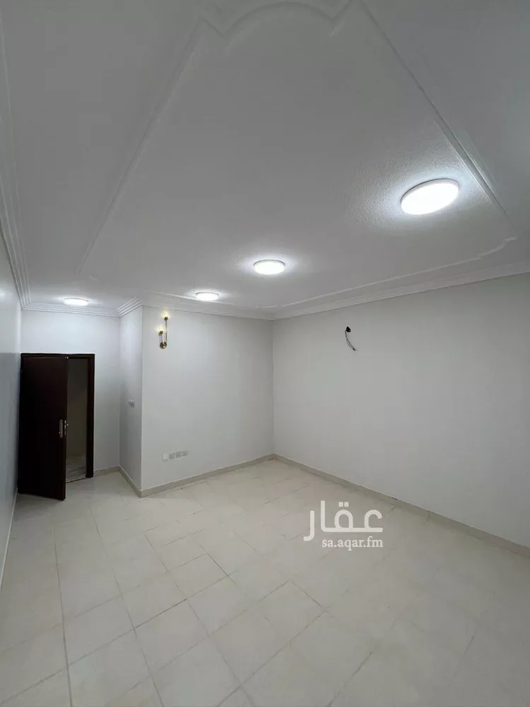 فيلا للإيجار في شارع المريبي, حي المرسلات, مدينة الرياض, منطقة الرياض 14