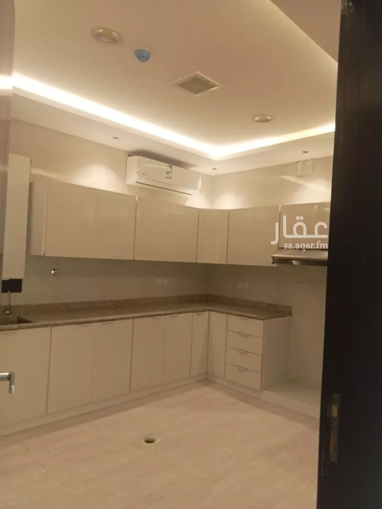 شقة للإيجار في شارع الصفوق, حي العارض, مدينة الرياض, منطقة الرياض 11