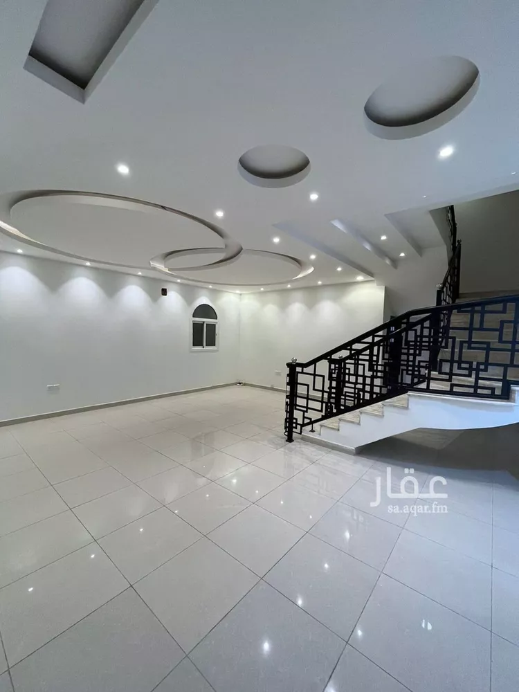 فيلا للإيجار في شارع رقم 496, حي النرجس, مدينة الرياض, منطقة الرياض صورة 3