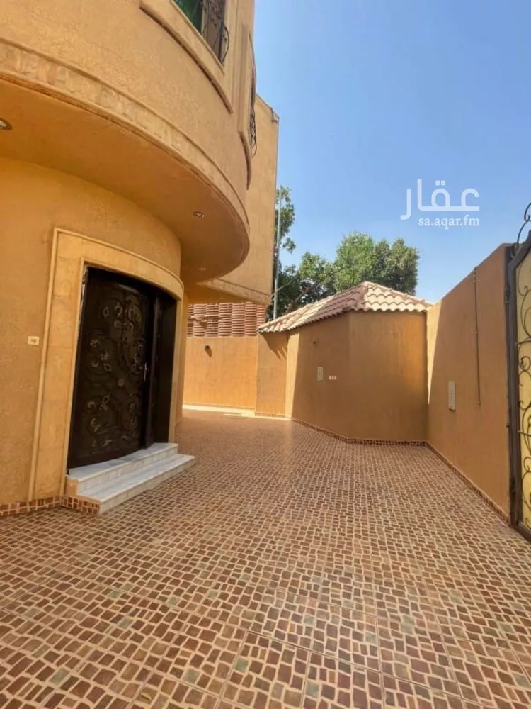 فيلا للإيجار في شارع عبدالله بن سيف, حي العقيق, مدينة الرياض, منطقة الرياض صورة 3