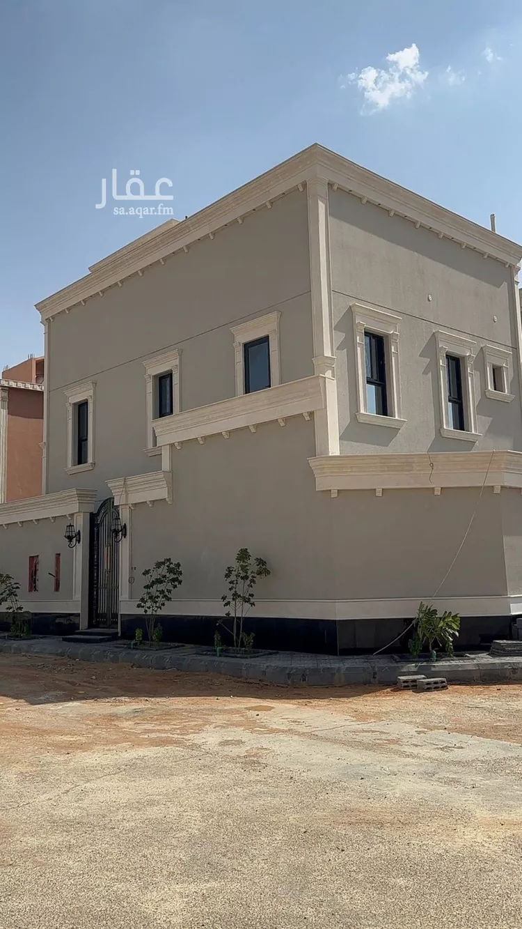 فيلا للبيع في شارع رقم 140, حي ظهرة لبن, مدينة الرياض, منطقة الرياض صورة 2