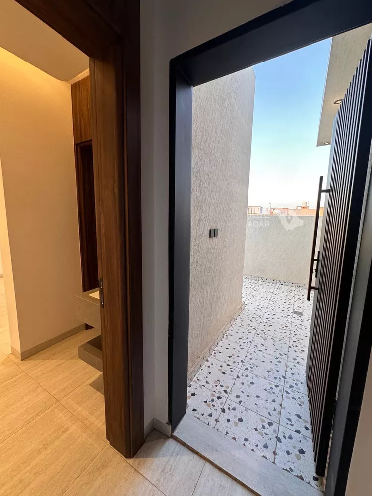 شقة للبيع في شارع ابن غنوم, حي الروضة, مدينة الرياض, منطقة الرياض 11