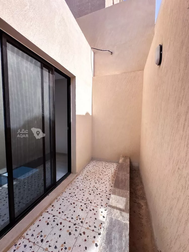 دور للبيع في شارع وادي خيبر, حي الروضة, مدينة الرياض, منطقة الرياض 14
