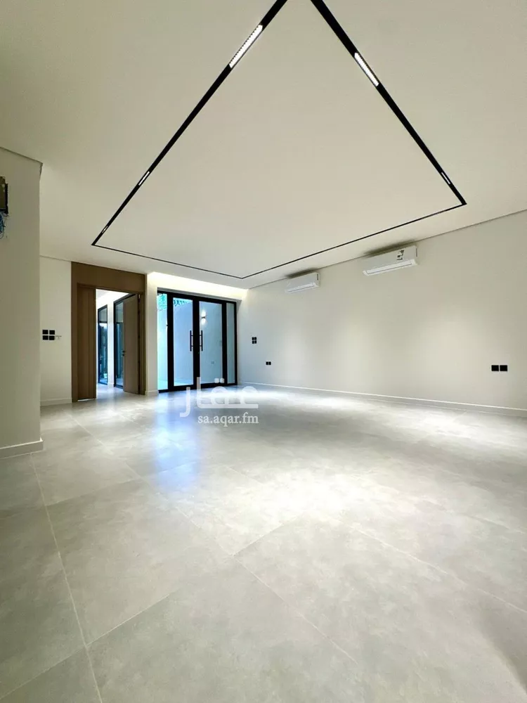 Floor for Sale in Riyadh An Narjis 30