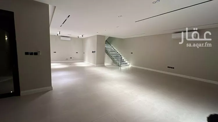 فيلا للإيجار في شارع يوسف السيرافي, حي العارض, مدينة الرياض, منطقة الرياض صورة 3