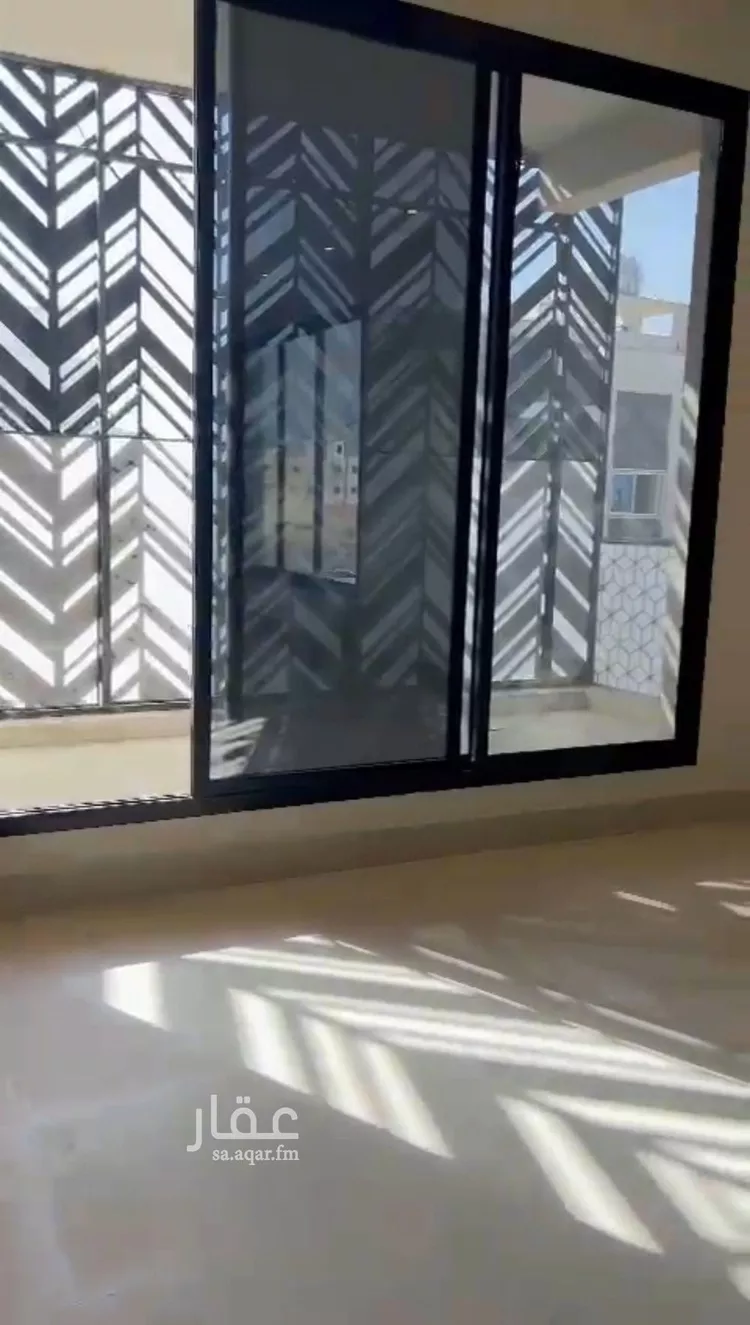 دور للبيع في شارع أبي نزار الصنعاني اليمني, حي العارض, مدينة الرياض, منطقة الرياض 15