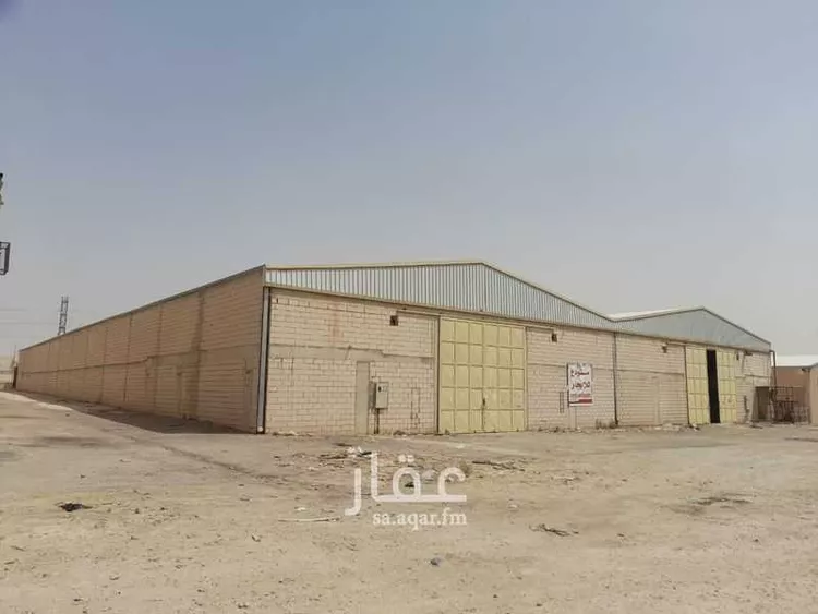 مستودع للإيجار في شارع رقم 42, حي المنصورية, مدينة الرياض, منطقة الرياض صورة 2