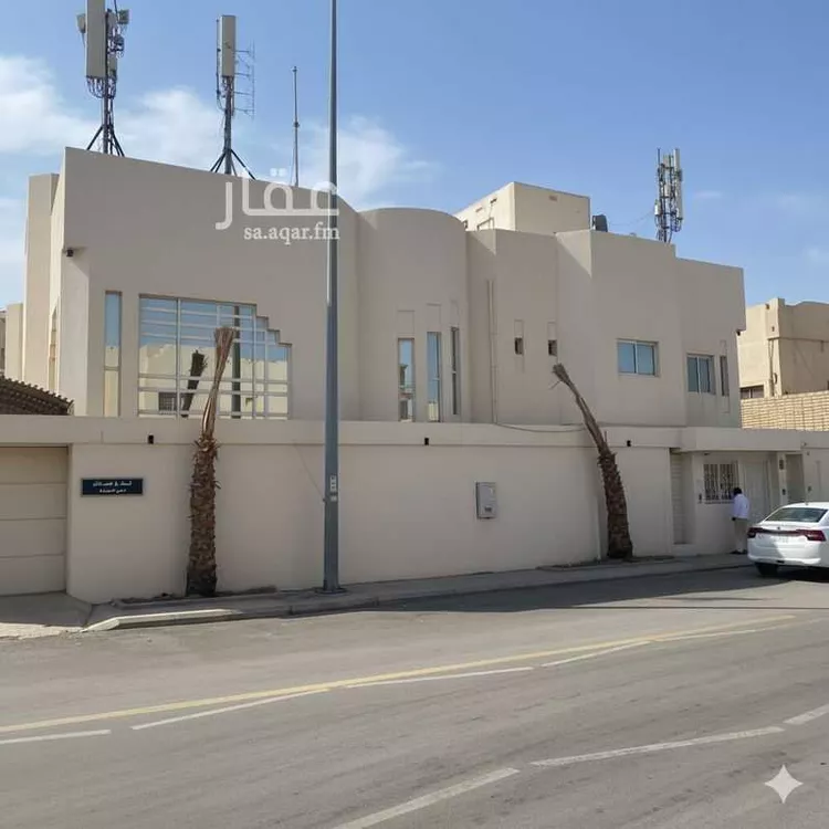 فيلا للإيجار في شارع عبدالله بن سعد السديري, حي النزهة, مدينة الرياض, منطقة الرياض