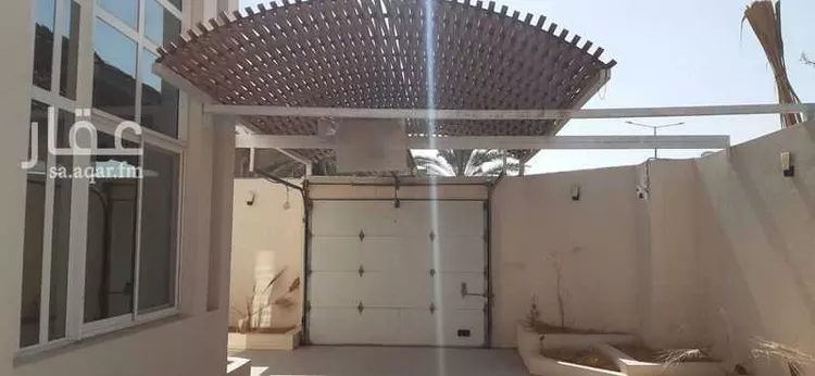 فيلا للإيجار في شارع عبدالله بن سعد السديري, حي النزهة, مدينة الرياض, منطقة الرياض صورة 3