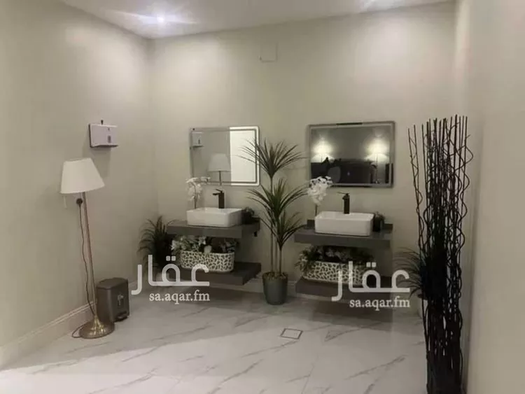 فيلا للبيع في شارع عمرو بن مالك النميري, حي الروضة, مدينة الرياض, منطقة الرياض صورة 5