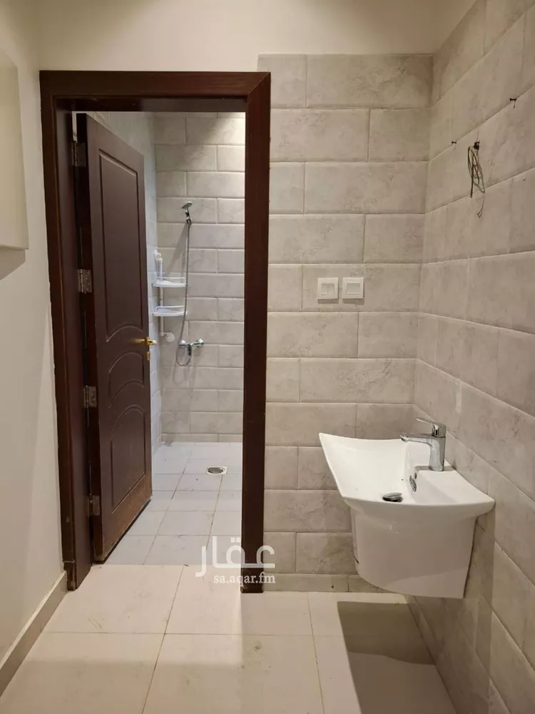 شقة للإيجار في شارع عمر بن عمرو بن إياس, حي النرجس, مدينة الرياض, منطقة الرياض صورة 4