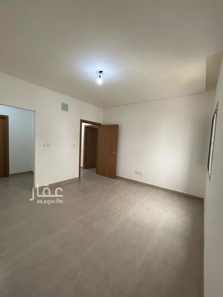 فيلا للإيجار في شارع الزبير بن بكار, حي مطار الملك خالد الدولي, مدينة الرياض, منطقة الرياض صورة 3