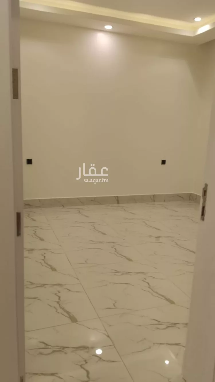 شقة للإيجار في شارع رقم 326, حي الملقا, مدينة الرياض, منطقة الرياض صورة 2