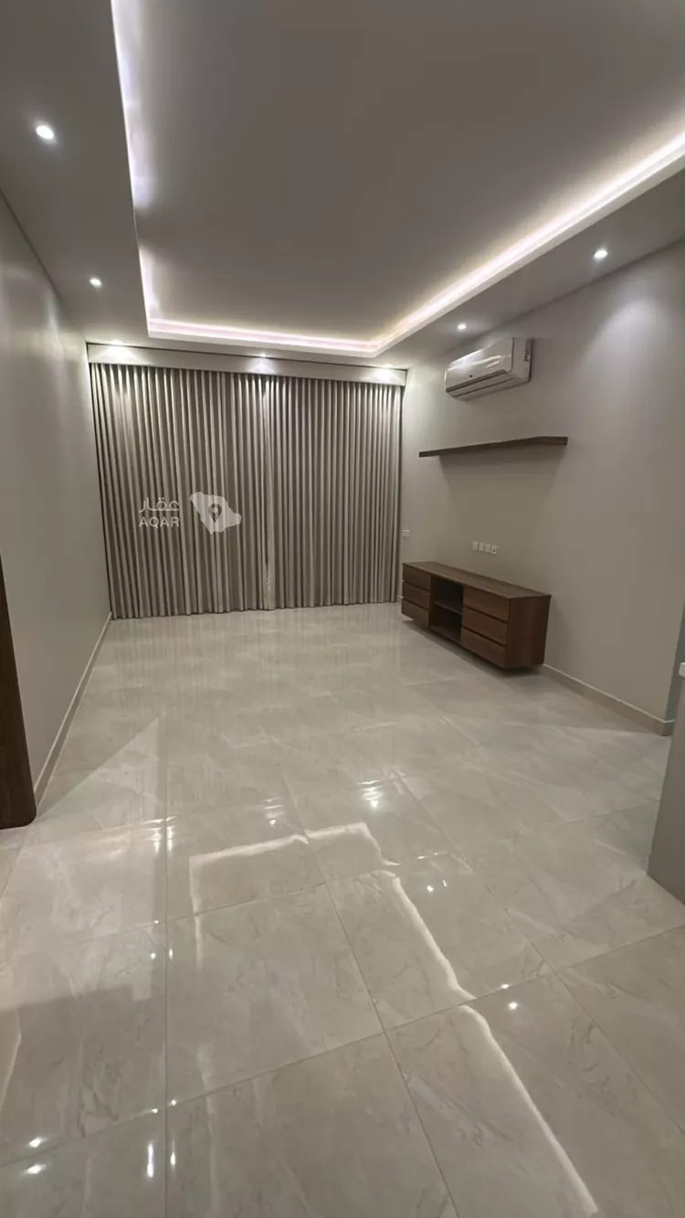 فيلا للإيجار في شارع عبدالكبير الحرازي, حي النرجس, مدينة الرياض, منطقة الرياض 8